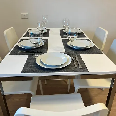 Kovaceva 15, App 1, Free Parking Apartman